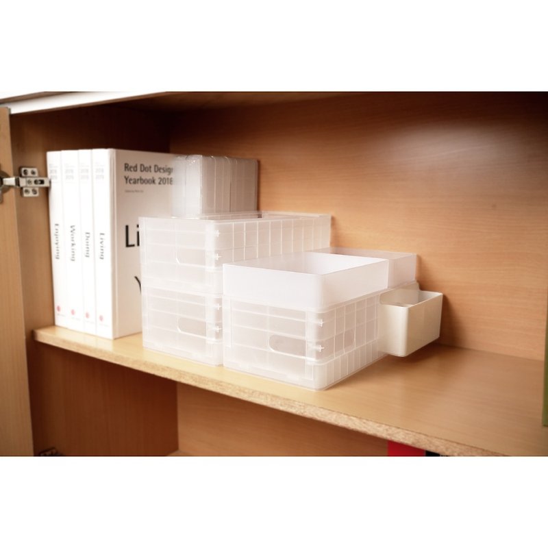 Folding storage box 2 into the group - กล่องเก็บของ - พลาสติก ขาว