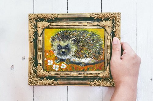DCS-Art Small oil canvas painting Wild Hedgehog with decorative easel