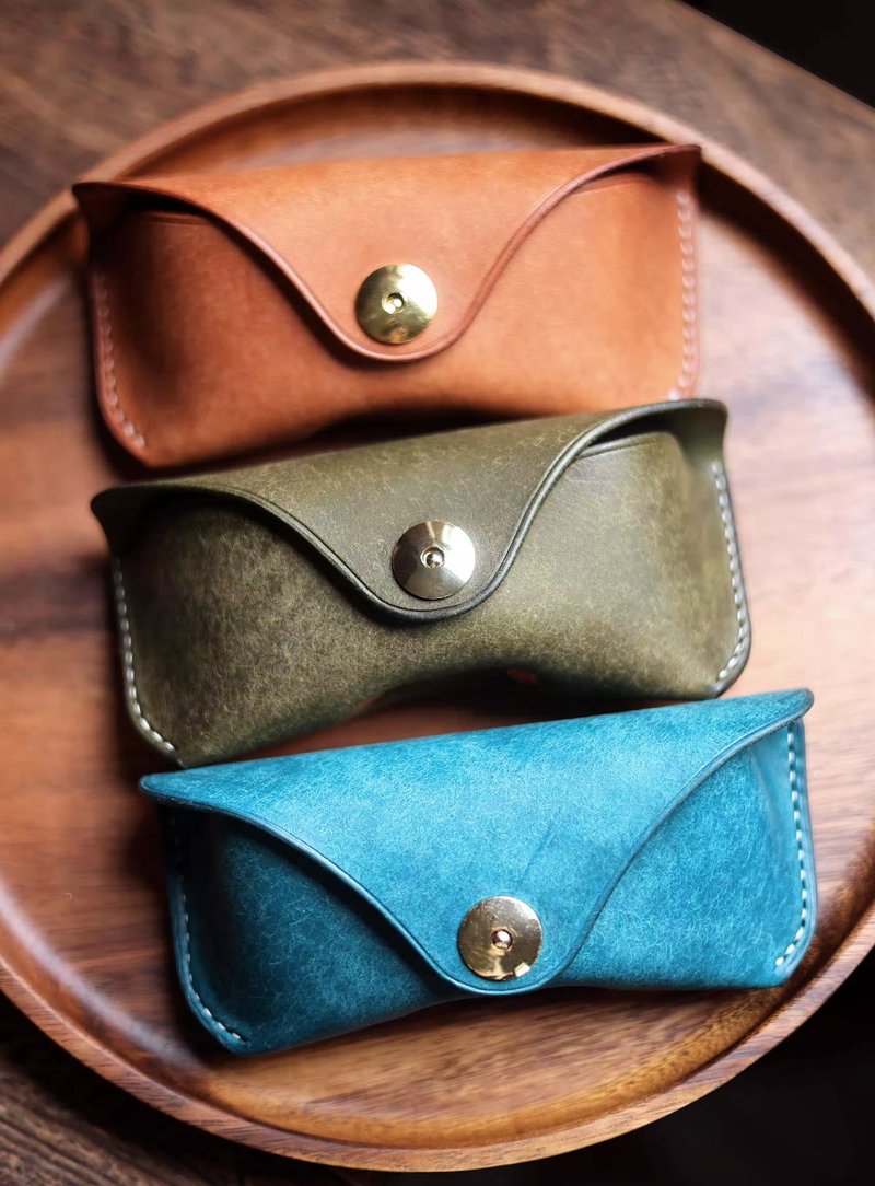 Italian PUEBLO frosted vegetable tanned leather retro anti-stress sunglasses glasses case - อื่นๆ - หนังแท้ หลากหลายสี