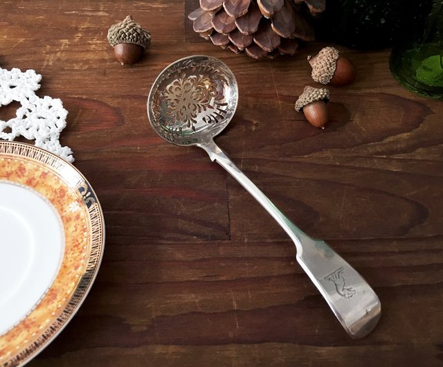 イギリスアンティークスプーンCWF