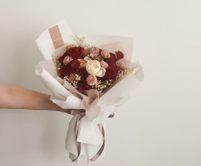 Bouquet/Multi-level 9 packaged rose bouquets (be sure to get official  information before placing an order) - Shop flowers-story-tw Dried Flowers  & Bouquets - Pinkoi