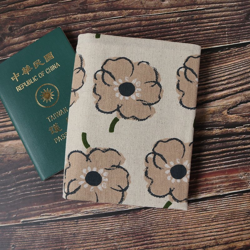 [Little Flower] Japan's limited edition pure cotton fabric handmade passport cover passport holder passport - Passport Holders & Cases - Cotton & Hemp Blue