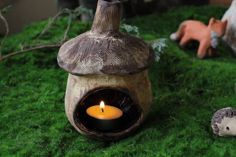 純手捏小屋造型燭台/香爐 - 香氛蠟燭/燭台 - 陶 咖啡色