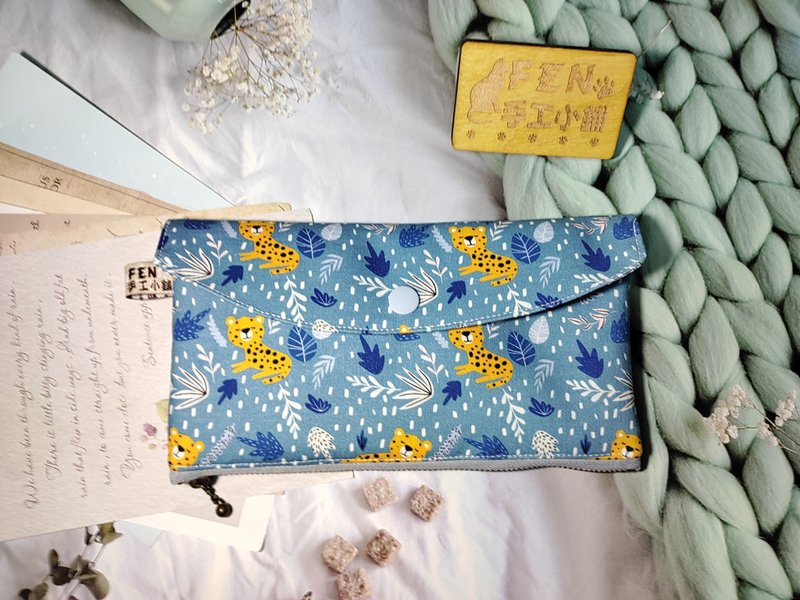 韓国薄手コットン生地 ブルー地小花ヒョウ柄 ファスナー付き布製お年玉袋 - 下部ファスナー付きお年玉袋 - 手作り布製ポーチ - コインケース・小銭入れ - コットン・麻 