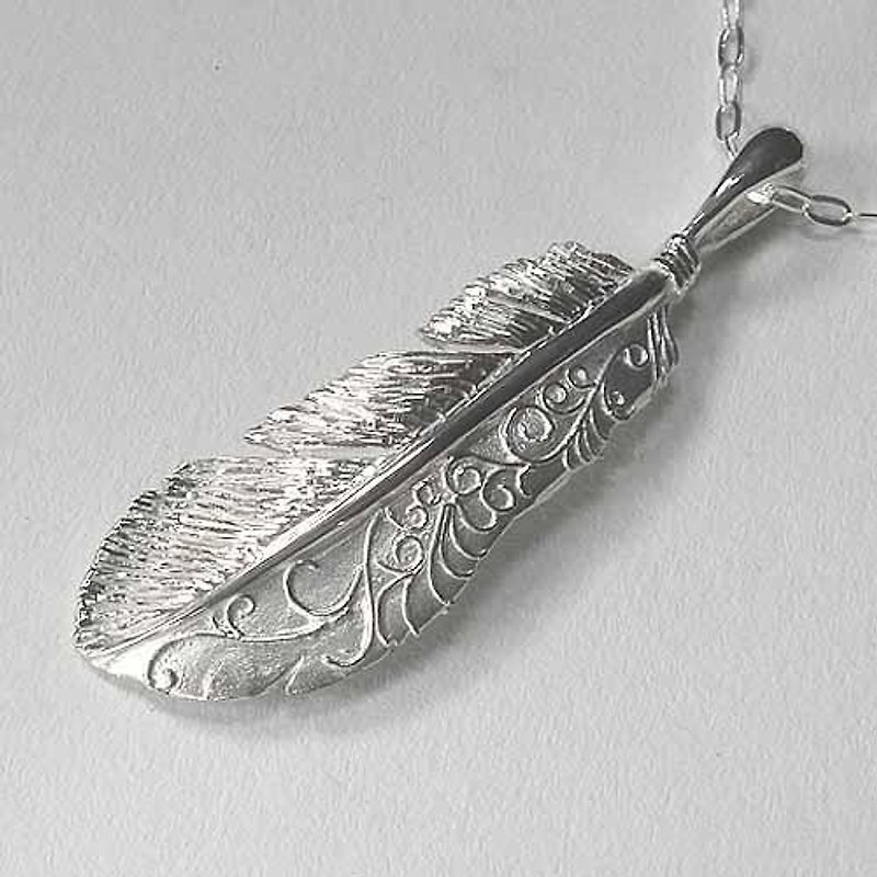 其他金屬 頸鍊 銀色 - Karakusa Feather pendant