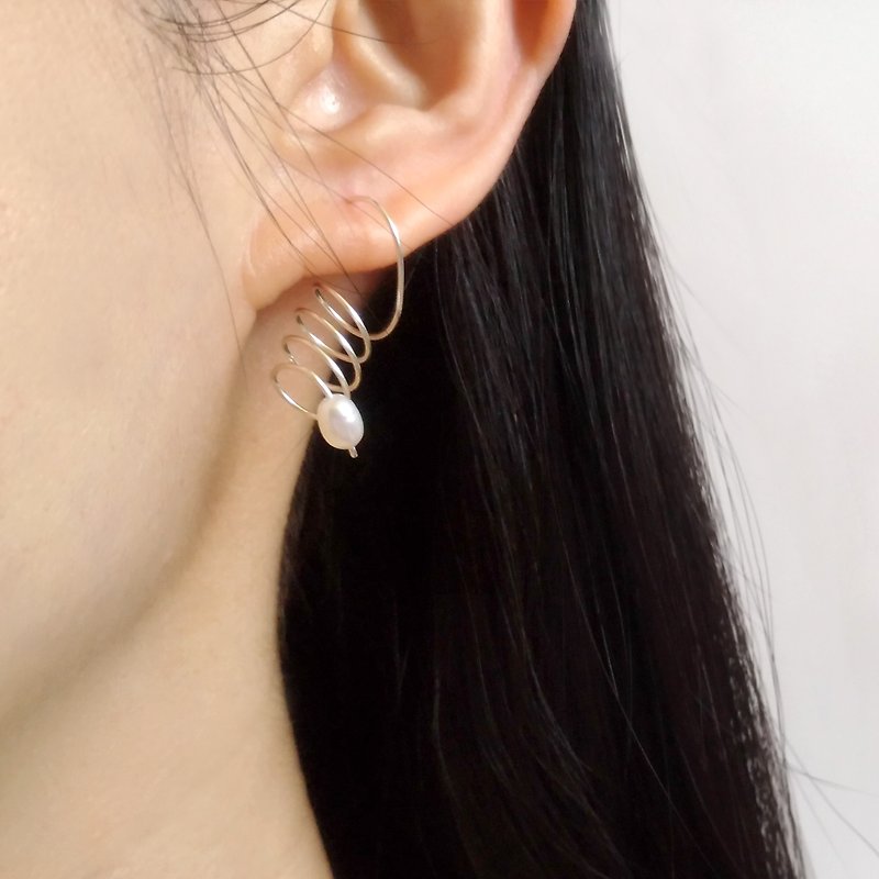 寶石 耳環/耳夾 白色 - e030-旋-純銀珍珠耳環