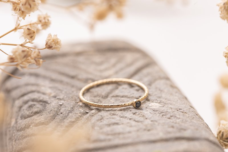SWITZERLAND ring in 14k Gold-filled with Black Zircon stone - แหวนทั่วไป - เครื่องประดับ สีทอง
