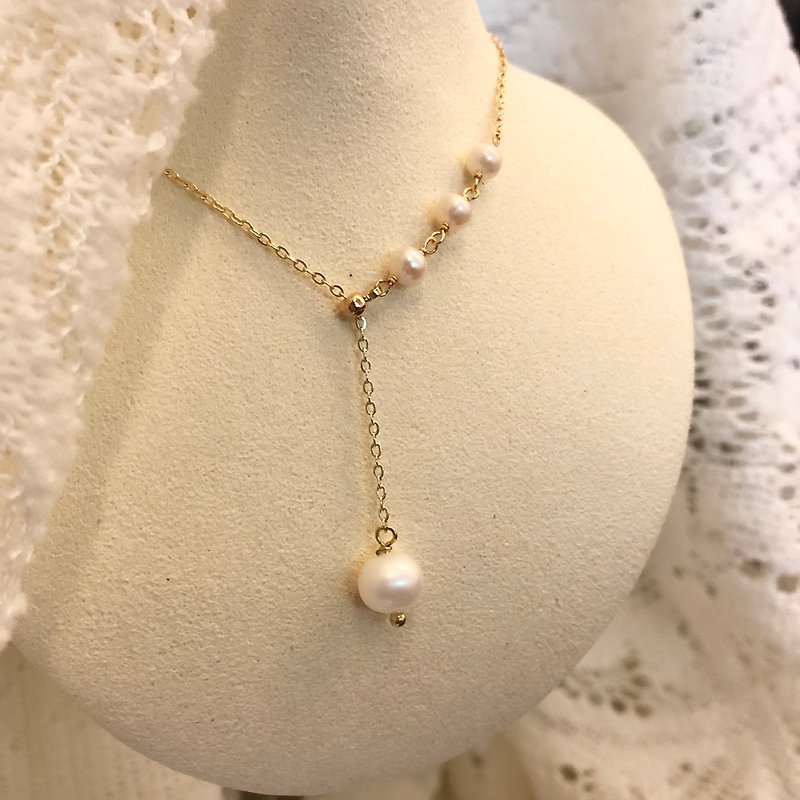 Light Jewelry-14KGF Freshwater Pearl－Adjusting Beads Y Word Pearl Necklace - สร้อยคอ - เครื่องเพชรพลอย 