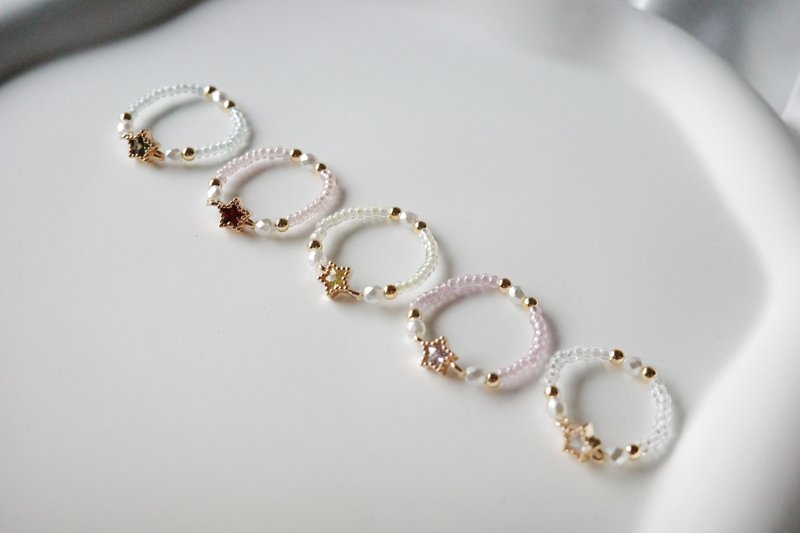 AStarIsBorn系列—小小星 手作串珠戒指 - 戒指 - 其他材質 多色