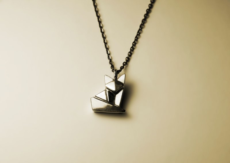 Little fox origami necklace - สร้อยคอ - โลหะ สีเงิน