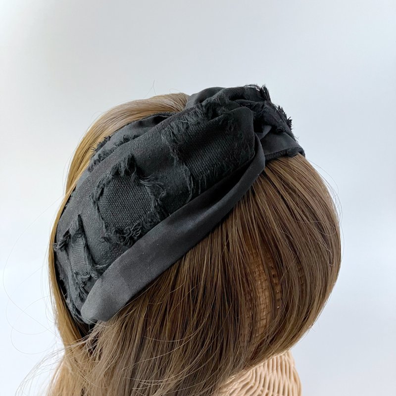 Black square beard fabric spliced ​​handmade hairband pure cotton cross hairband breathable - เครื่องประดับผม - ผ้าฝ้าย/ผ้าลินิน สีดำ