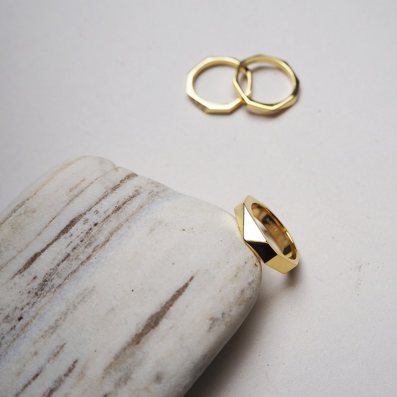 firm m ring k_堅毅m戒指k K金 對戒 婚戒 求婚戒 訂婚戒 客製化 - 戒指 - 貴金屬 金色