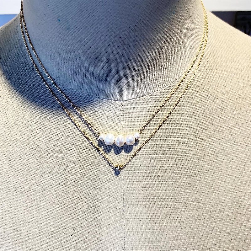 獨家設計_一字造型天然珍珠雙層_鎖骨鏈_短項鍊 - 項鍊 - 珍珠 白色