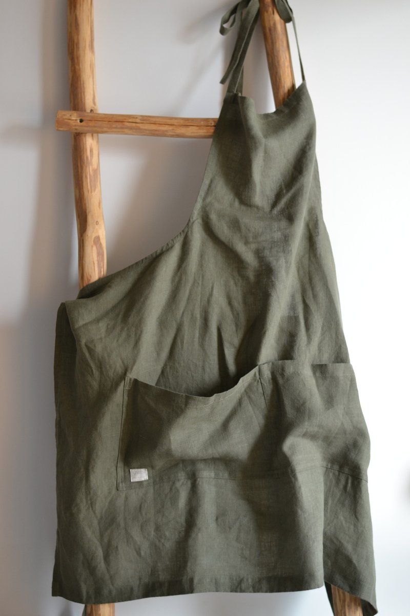 Linen apron for kitchen and garden, with pocket, home clothes, gift for hostess - Aprons - Linen 