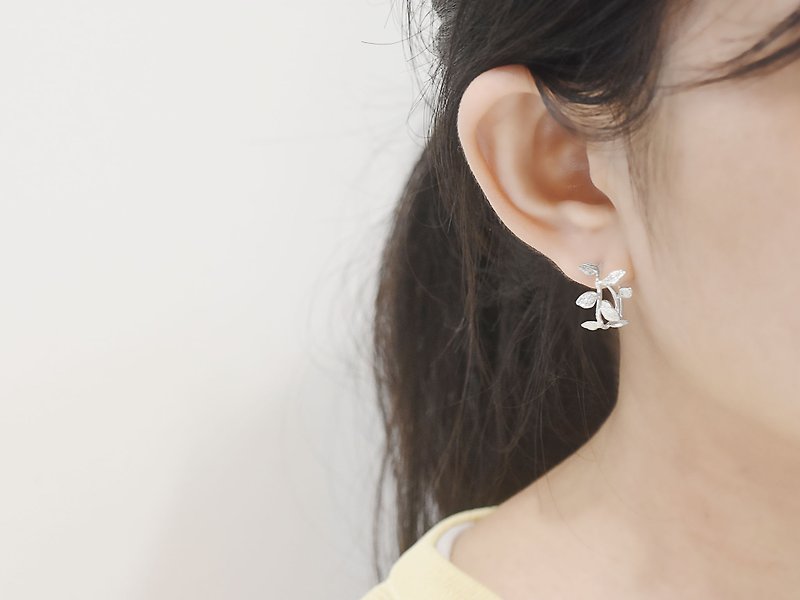 Twig | Sterling Silver Earrings Women's Hoop Earrings Handmade Silver Valentine's Day - ต่างหู - เงินแท้ สีเงิน