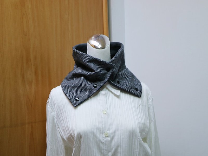 Plus buckle~Light blue striped warm scarf, short scarf, neck sleeve, double-sided two-color, suitable for men and women*SK - Knit Scarves & Wraps - Cotton & Hemp 