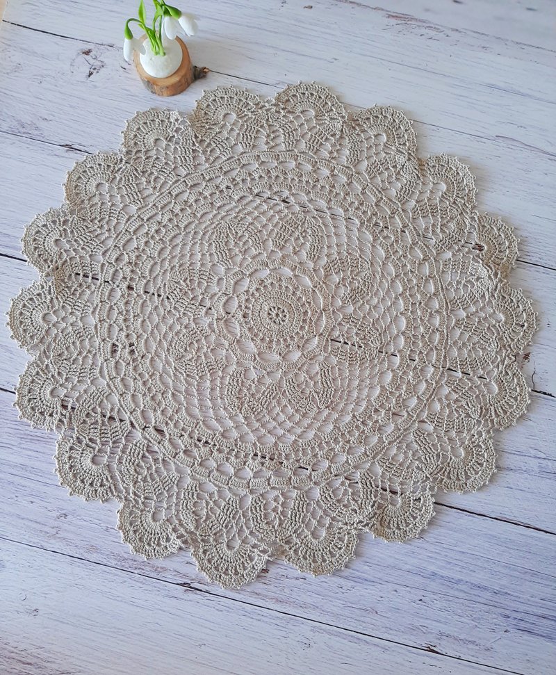 Handmade doily eco-friendly home décor Lace table centerpiece doily - 其他 - 棉．麻 卡其色