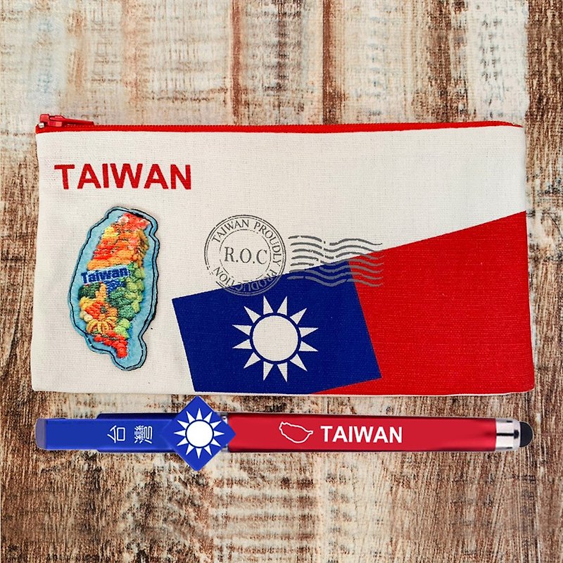JB Design Embroidered Flag Pen Case Set-Fruit Taiwan - กล่องดินสอ/ถุงดินสอ - ไฟเบอร์อื่นๆ 