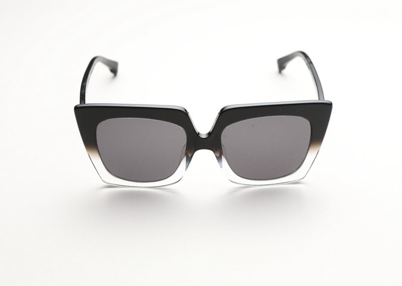 YI-MING X BIG HORN BUTTERFLY BLACK + CRYSTAL ACETATE UV400 PROTECTION SUNGLASSES - Glasses & Frames - Other Materials Black