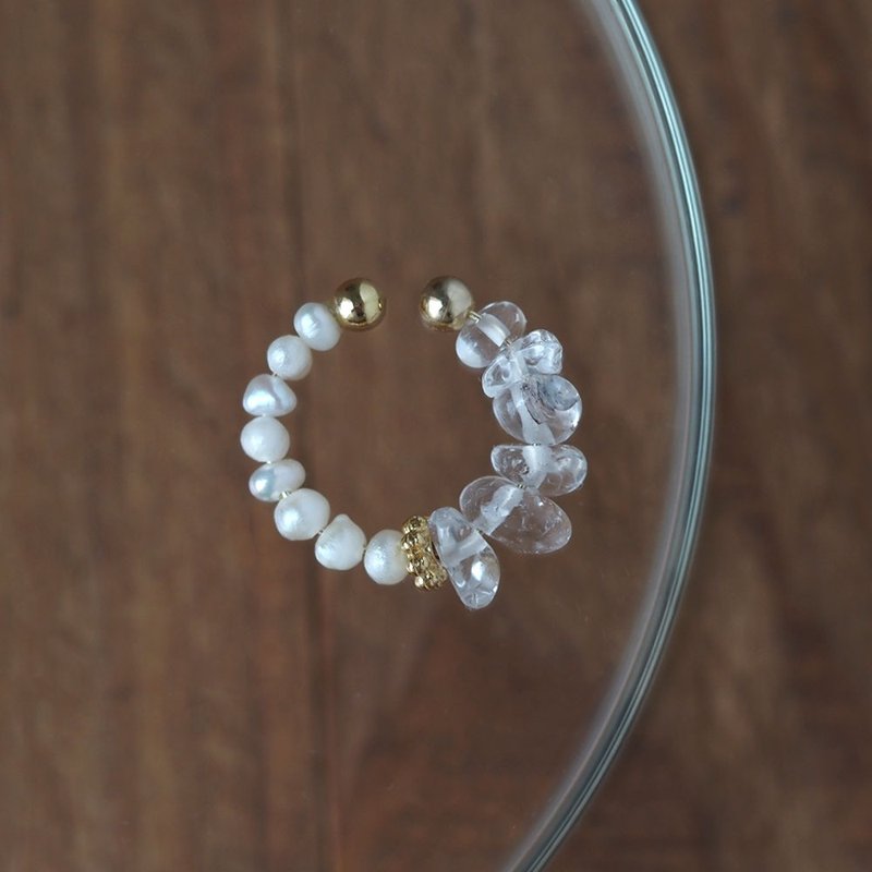 | 2way | Crystal x freshwater pearl ear cuff | April and June birthstone - ต่างหู - คริสตัล ขาว