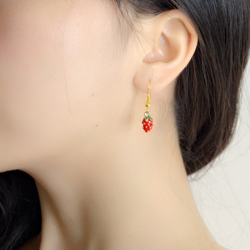 小草莓耳環 可愛清新 禮盒裝 聖誕交換禮物 - 耳環/耳夾 - 其他金屬 紅色
