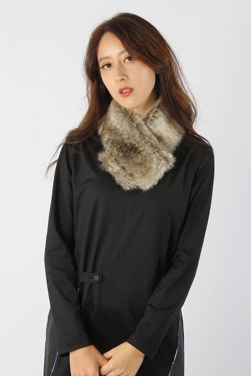 Environmentally friendly fashion artificial fur collar clip - flax hairy - ผ้าพันคอ - เส้นใยสังเคราะห์ สีดำ