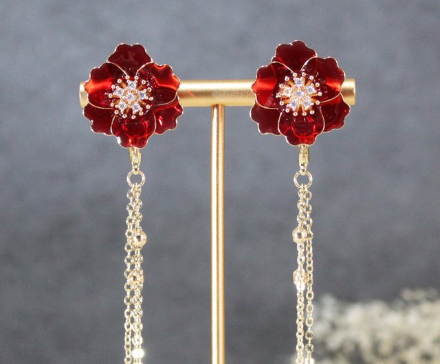 Brilliant camellia earrings】Two ways to wear red camellia