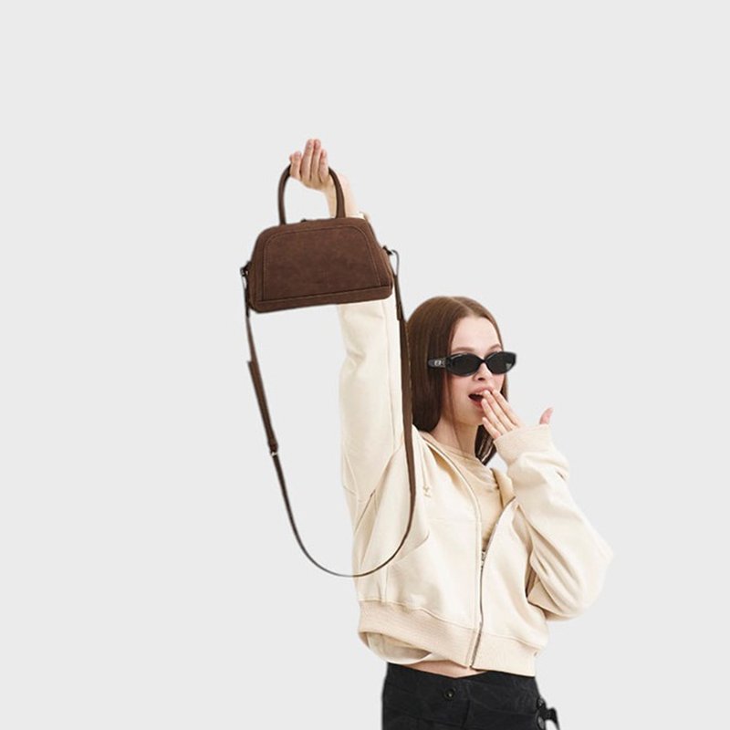 韓國製 MUR BUN MINI手袋/單肩包/手提袋 (Suede Dark Brown) - 側背包/斜背包 - 環保材質 