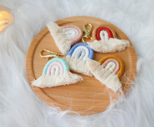 Macramé Rainbow Keychain