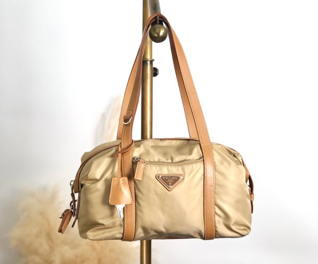 プラダ　PRADA ミニボストンバッグ　トライアングルロゴ　ベージュ 日本直送 名牌中古包 】PRADA プラダ ハンドバッグ ベージュ