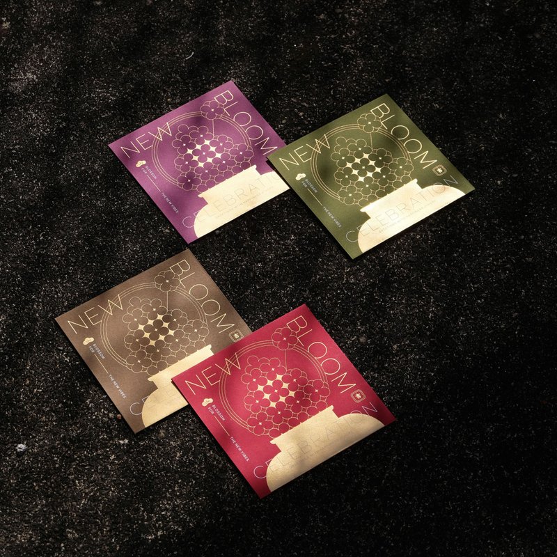 NEW BLOOM CELEBRATION 新年利是封套裝 — 10枚入 - 紅包袋/春聯 - 紙 多色