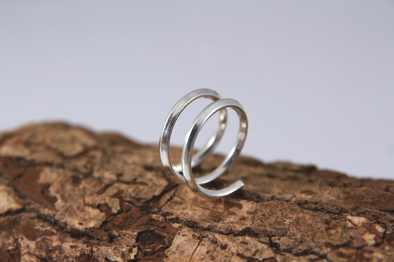 Square Line Sterling Silver Ring - Two Rounds - แหวนคู่ - เงิน สีเงิน