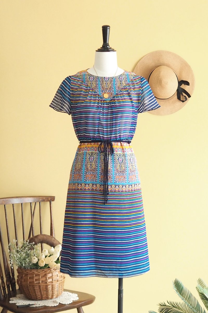 VINTAGE traditional style dress, size S/M - ชุดเดรส - เส้นใยสังเคราะห์ สีน้ำเงิน