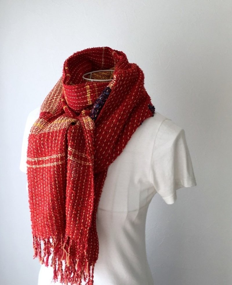 【綿：オールシーズン】手織りストール "Akai Umi" - 絲巾 - 棉．麻 紅色