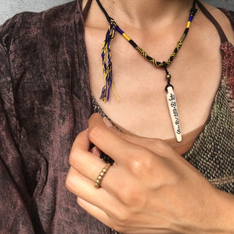 【Lost and find】 Tibetan blessing Sanskrit yak bone hand kumihimo necklace - Necklaces - Gemstone Blue