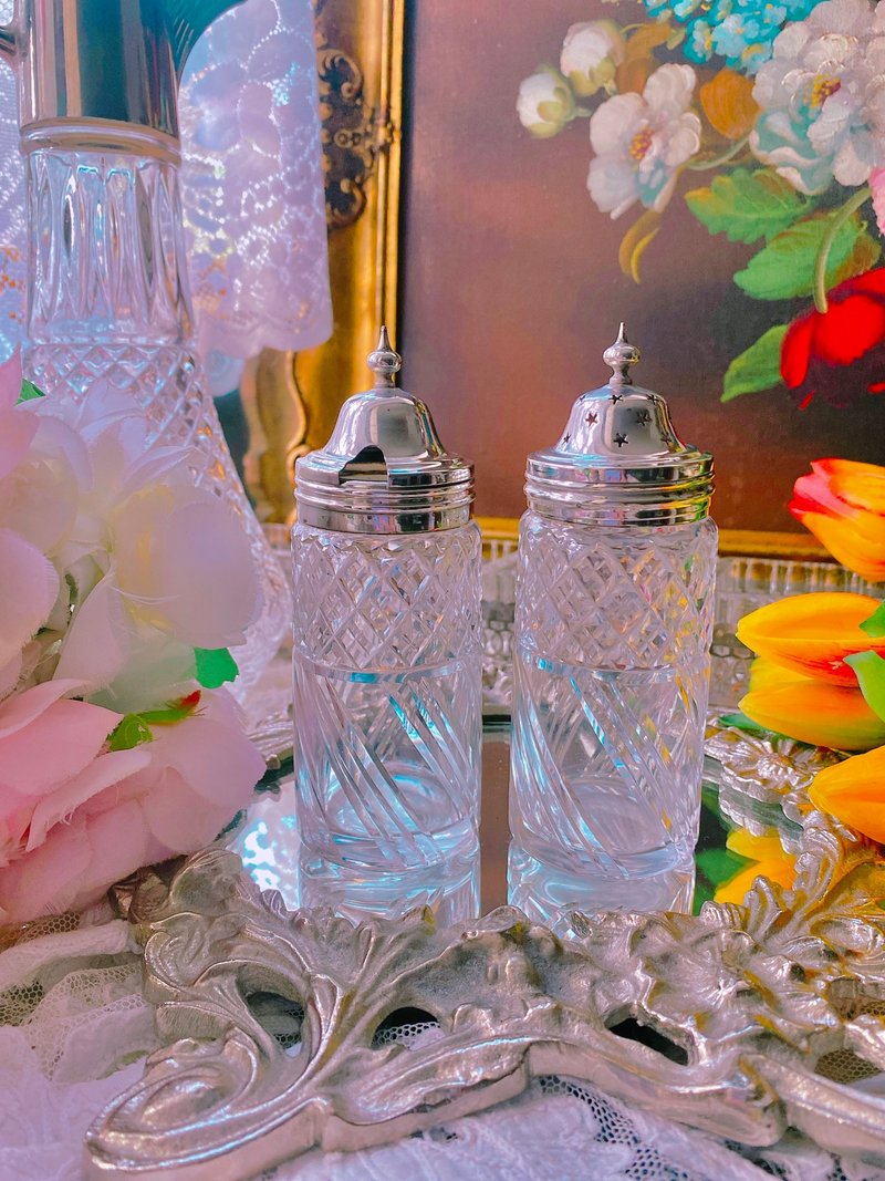 British crystal cut antique pepper and salt shaker set spice jar sauce jar - Food Storage - Crystal Transparent