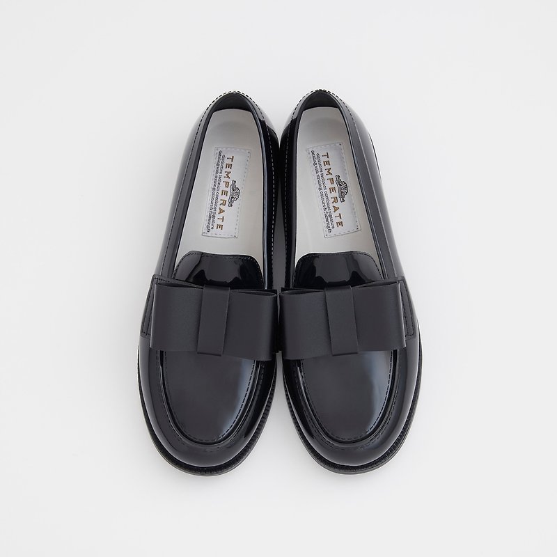 DECO (BLACK) PVC LOAFER / RAIN SHOES Ribbon loafers - รองเท้ากันฝน - วัสดุกันนำ้ สีดำ
