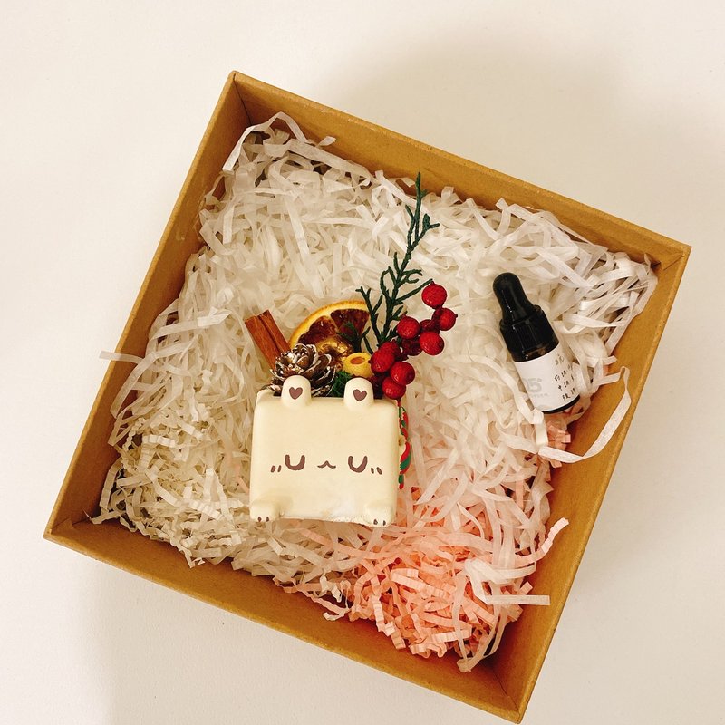 【クリスマスアロマ】クリスマスギフトTOBE永遠のアロマストーン - アロマ・線香 - コンクリート ホワイト