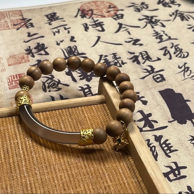 8mm天然老山檀珠 煙紫瑪瑙半鐲純銀鑲嵌設計單圈手串 - 手鍊/手環 - 木頭 咖啡色