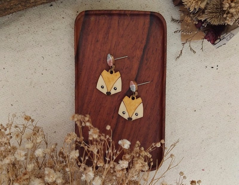 Animal Series-Fox Earrings, Ear Needles , Clip-On, Wood Hypoallergenic - ต่างหู - ไม้ สีกากี