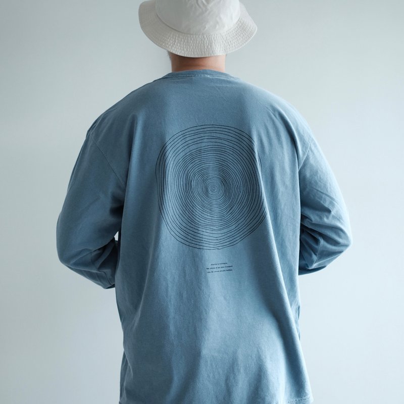 Garment dye long sleeve t-shirt / smoke blue / unisex / Baum - 帽T/大學T - 棉．麻 藍色