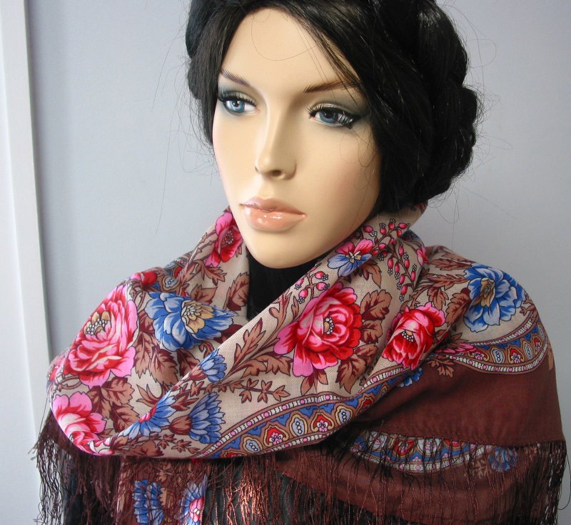 Authentic Pavlovo Posad Russian Shawl Scarf Soft 100% Wool 89x89 cm 1453-16 - 絲巾 - 羊毛 多色