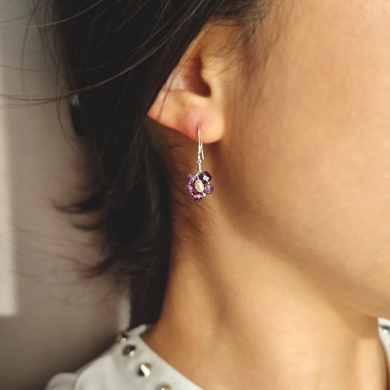 Amethyst Dainty 925 Silver Pearl Earrings - 耳環/耳夾 - 寶石 紫色