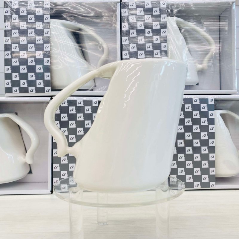 Guomei Pavilion extends cultural and creative products-Guomei Pavilion Logo mug - Cups - Porcelain White