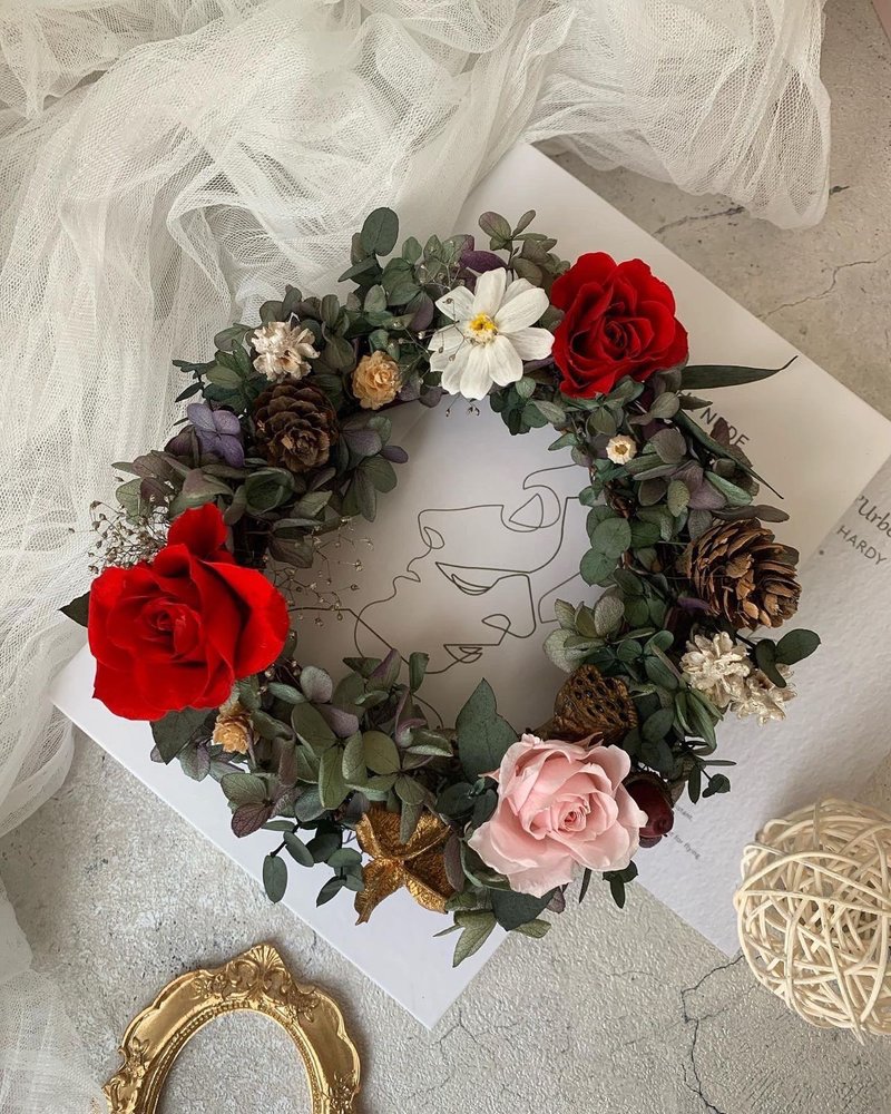 Immortal Rose Wreath/ Christmas Wreath/ Home Decoration - ช่อดอกไม้แห้ง - พืช/ดอกไม้ สีเขียว