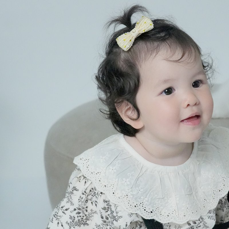 NO.82 リボンヘアクリップ - ヘアアクセサリー - その他の素材 