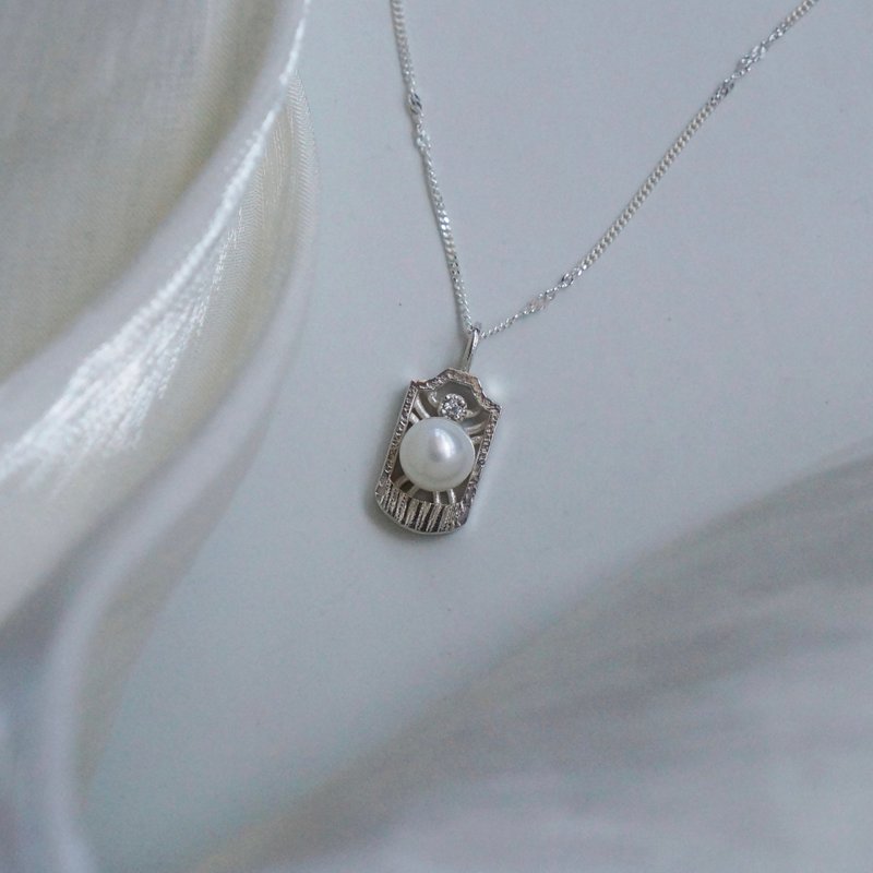 珍珠雕金圖騰項鍊 925銀 - 項鍊 - 純銀 銀色