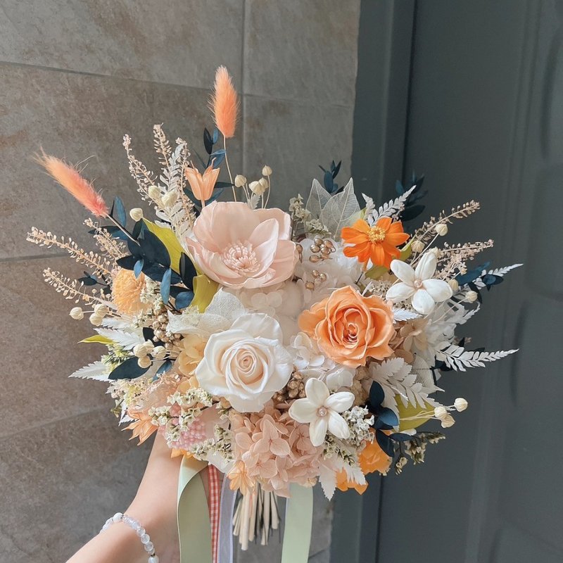 Korean zinnia orange white eternal bouquet bride's bouquet eternal rose bouquet notary bouquet - Dried Flowers & Bouquets - Plants & Flowers Orange