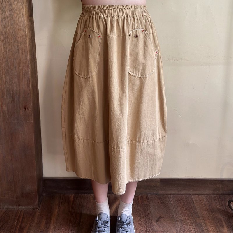 Hana Mokuba Birdie Pocket Elastic Waist Maxi Skirt - กระโปรง - ผ้าฝ้าย/ผ้าลินิน 