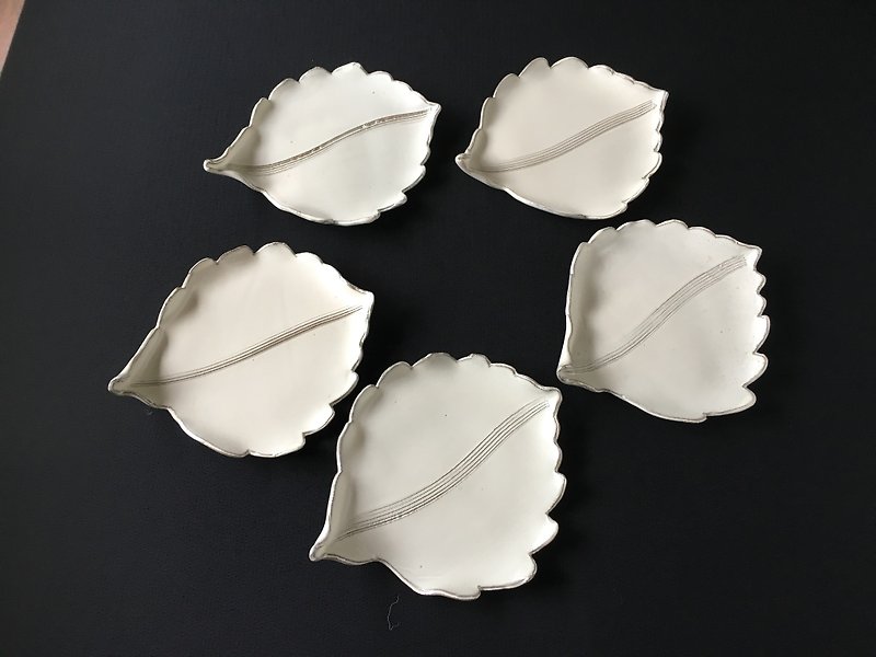 葉銘々皿（5枚1組） - 小皿 - 陶器 